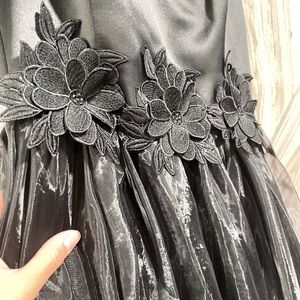 Black dress